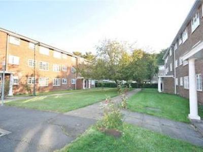 Louer Appartement Staines