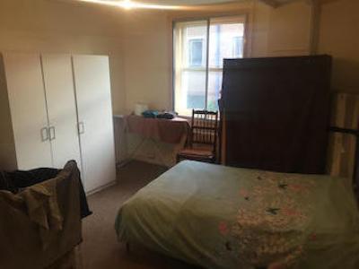 Annonce Location Appartement Staines