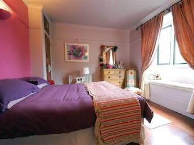 Louer Appartement Epsom