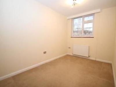 Louer Appartement Epsom