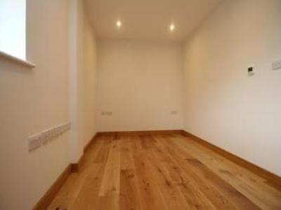 Louer Appartement Staines