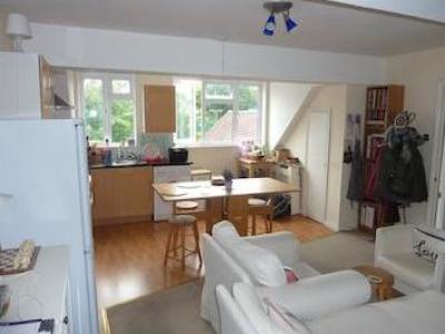 Louer Appartement Sutton rgion KINGSTON UPON THAMES