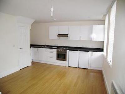 Annonce Location Appartement Walton-on-thames