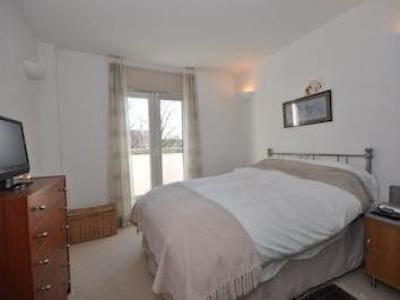 Louer Appartement Staines