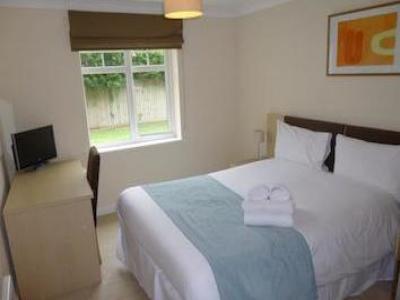 Louer Appartement West-byfleet rgion KINGSTON UPON THAMES