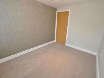 Louer Appartement Staines