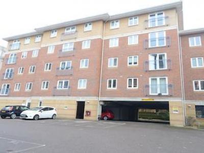 Annonce Location Appartement Farnborough