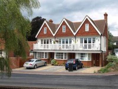 Annonce Location Maison Leatherhead