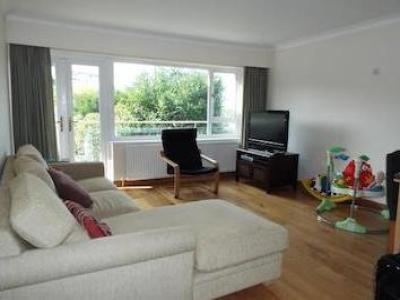 Annonce Location Appartement Esher
