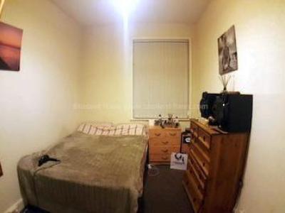 Annonce Location Maison Salford