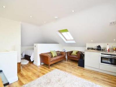 Annonce Location Appartement Twickenham