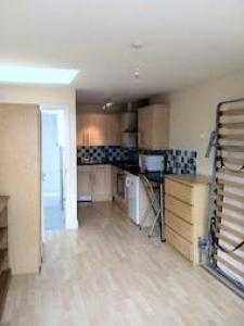 Annonce Location Appartement Egham