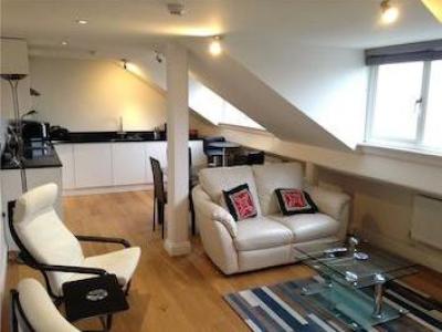 Louer Appartement Farnborough