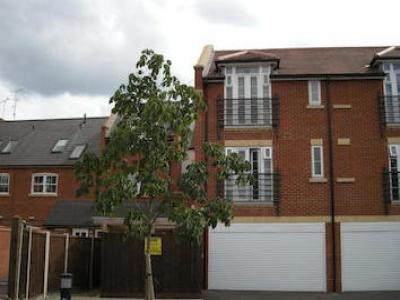 Louer Appartement Egham rgion TWICKENHAM