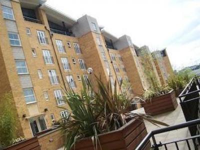 Annonce Location Appartement Salford