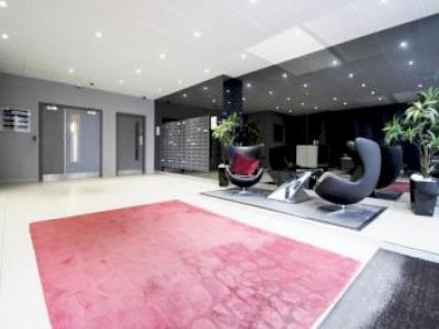 Louer Appartement Redhill