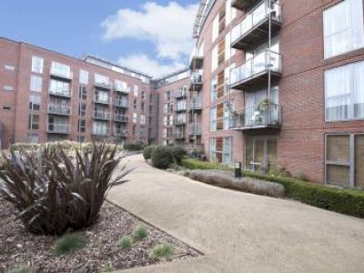 Annonce Location Appartement Walton-on-thames