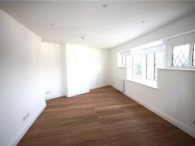 Louer Appartement Epsom