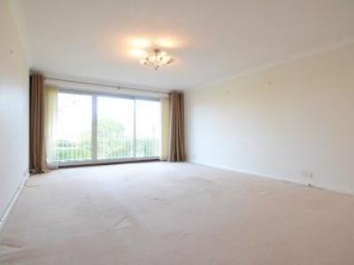 Louer Appartement Staines