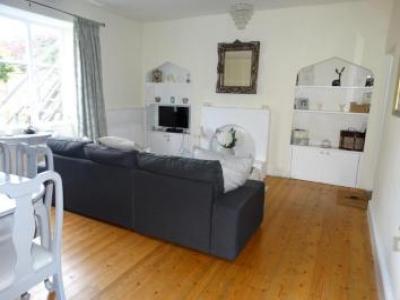 Louer Appartement Stroud