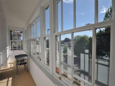 Louer Appartement Staines rgion TWICKENHAM