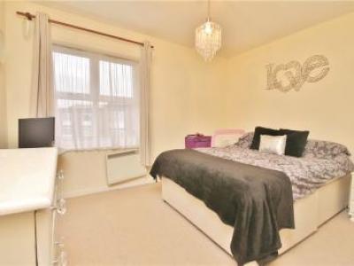 Louer Appartement Staines