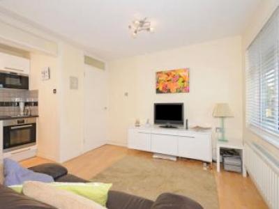 Annonce Location Appartement Virginia-water