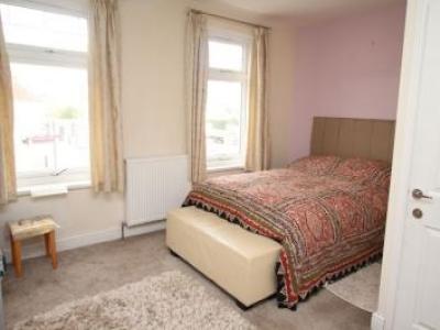 Louer Appartement New-malden rgion KINGSTON UPON THAMES