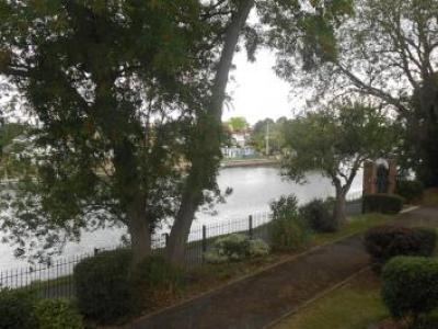 Annonce Location Appartement Staines