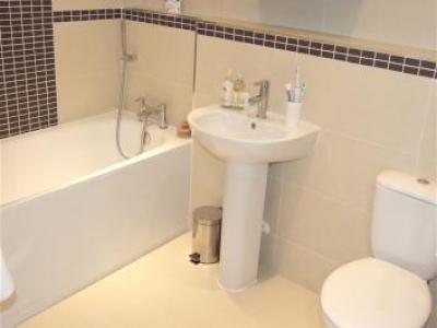 Louer Appartement Addlestone rgion KINGSTON UPON THAMES