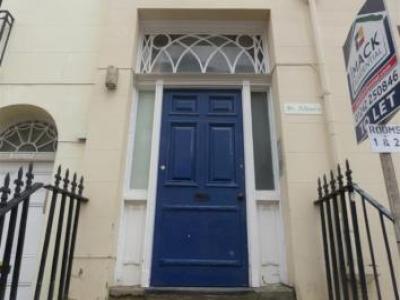 Annonce Location Appartement Cheltenham