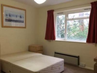 Louer Appartement Epsom