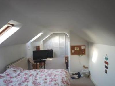 Annonce Location Appartement Cheltenham