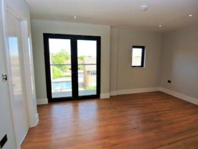 Louer Appartement West-byfleet rgion KINGSTON UPON THAMES