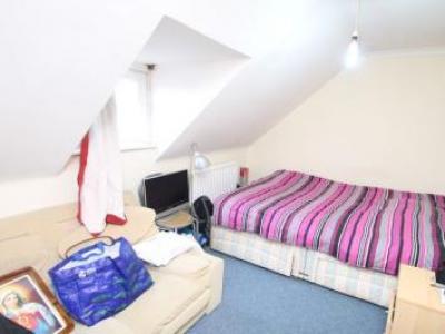 Louer Appartement Staines