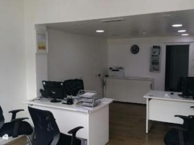 Annonce Location Local commercial Enfield