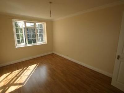 Louer Appartement Staines