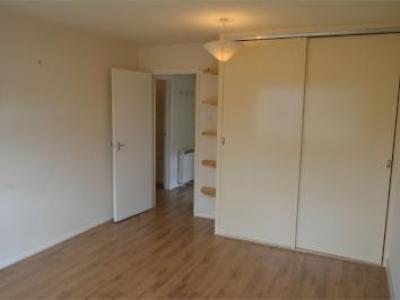 Louer Appartement Staines