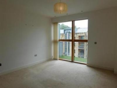 Annonce Location Appartement Bolton