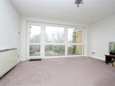 Louer Appartement Staines