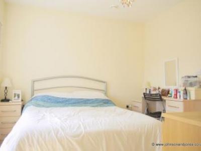 Louer Appartement Addlestone rgion KINGSTON UPON THAMES