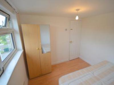 Annonce Location Appartement Ilford