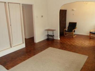 Louer Appartement Staines