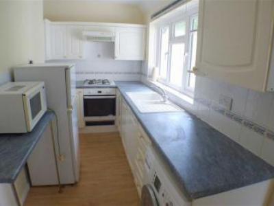 Louer Appartement West-byfleet rgion KINGSTON UPON THAMES