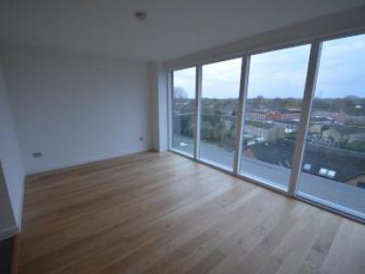 Louer Appartement Staines