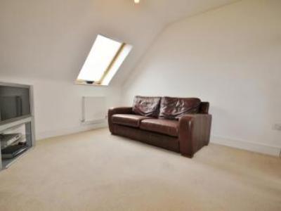 Annonce Location Appartement Egham