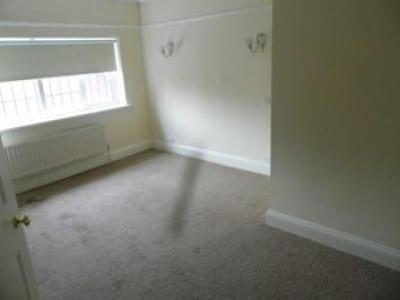 Louer Appartement West-byfleet rgion KINGSTON UPON THAMES