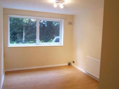 Louer Appartement Staines