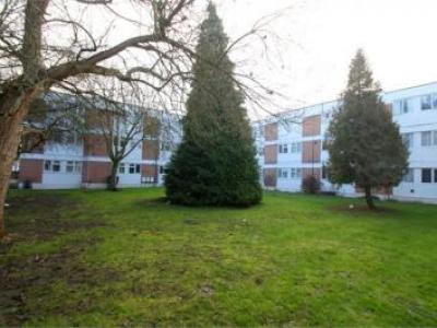 Louer Appartement Staines