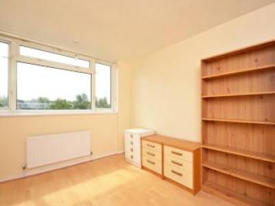 Annonce Location Appartement Woking